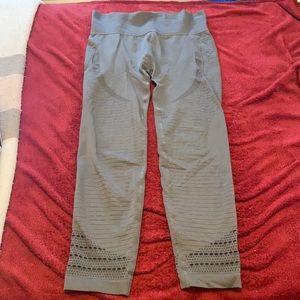 Grey workout leggings